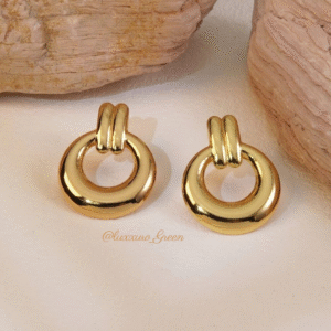 Urban Elegance Set – Gold-Plated Circle Stud Earrings & Necklace - Image 2